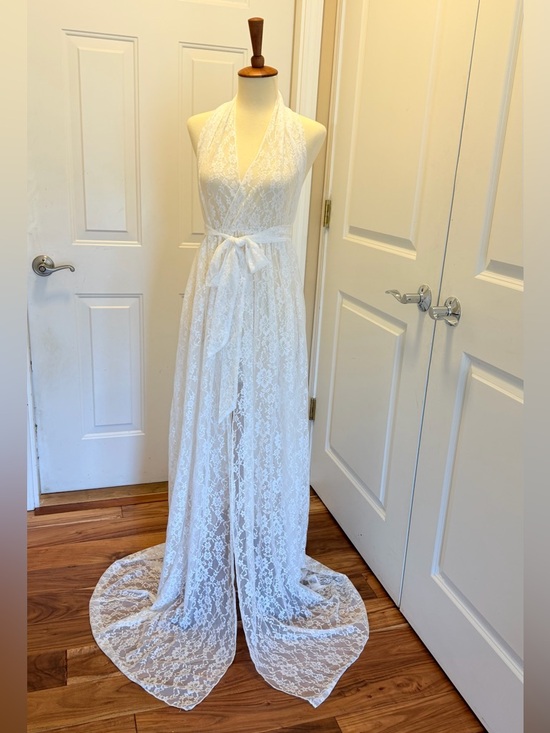 Dresses & Skirts - White Lace Halter maternity